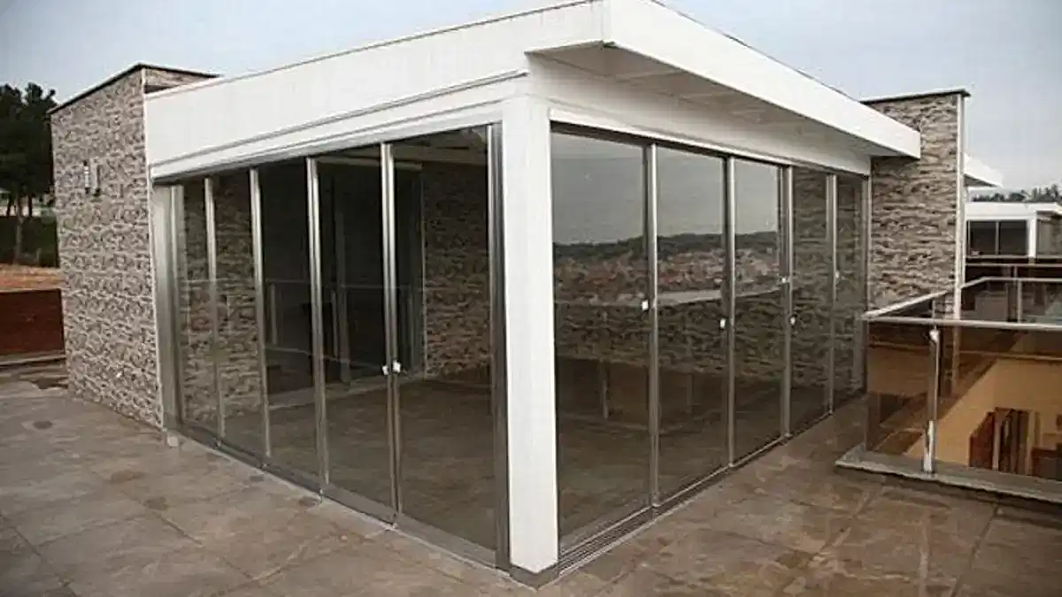 Egepen Zen uno Deceuninck Cam Balkon Sistemleri